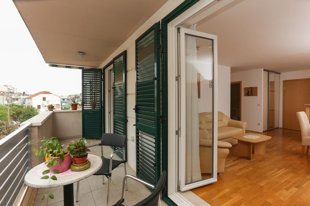 Apartman Larissa *